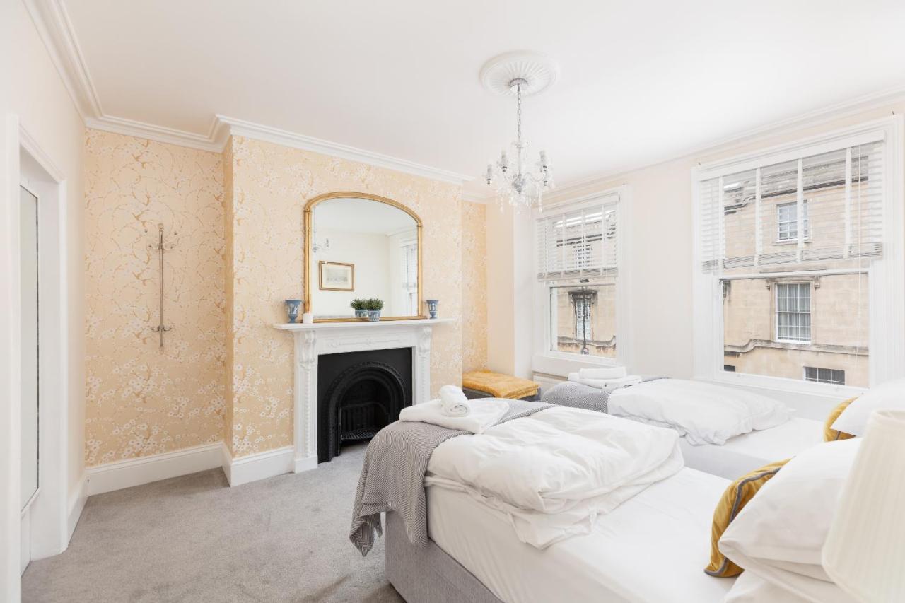 5 Bedroom Magnificent Georgian Townhouse- City Centre Bath Zewnętrze zdjęcie